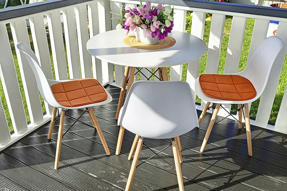 Террасная доска из термоясеня – эталон красоты и надёжности для вашего участка